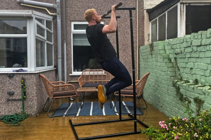 5 Best Pull Up Dip Stations for Garage Gym in 2025